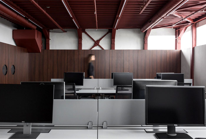 工業(yè)風(fēng)辦公室裝修,廣州裝修設(shè)計(jì)公司,海博裝飾.jpg 工業(yè)風(fēng)辦公室裝修,廣州裝修設(shè)計(jì)公司,海博裝飾.jpg