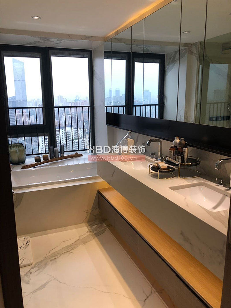 廣州復(fù)式樓裝修設(shè)計風格.jpg 廣州復(fù)式樓裝修設(shè)計風格.jpg